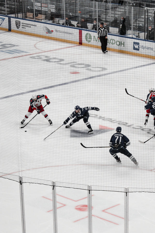 Enhance Youth Hockey Skills with Advanced Sticks