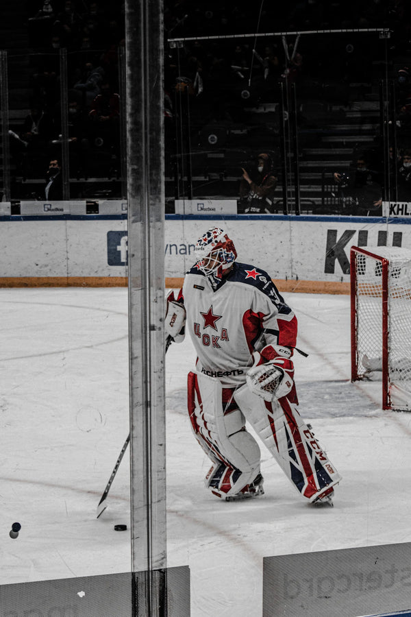 Top Durable Senior Goalie Sticks for Peak Performance