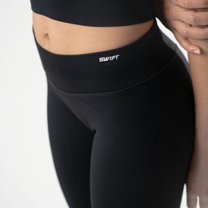 Swift Contour Leggings